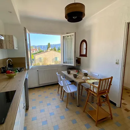 Haut De Villa-proche Plage-calme Appartement