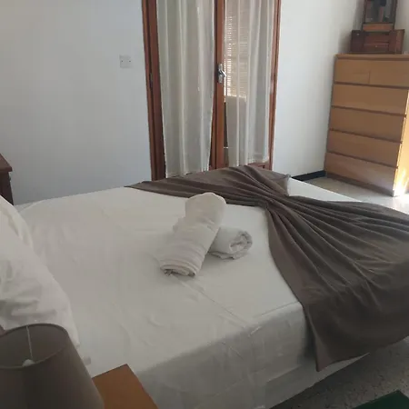 Appartement Haut De Villa-proche Plage-calme La Garde (Var)